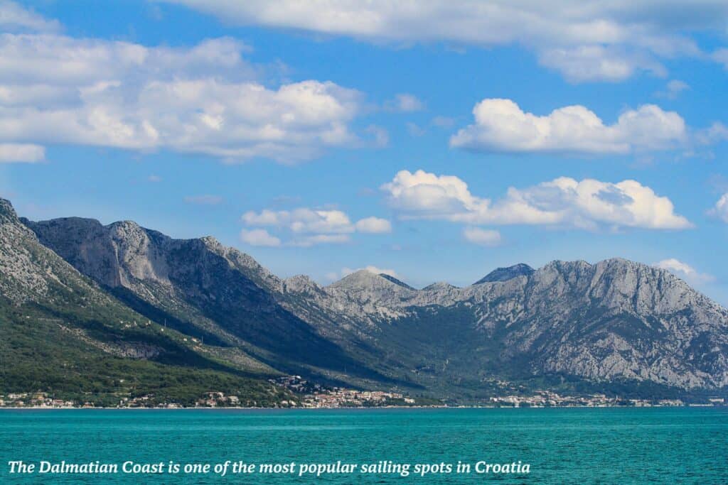 Dalmatian coast on a sunny day - The best sailing spots in Croatia